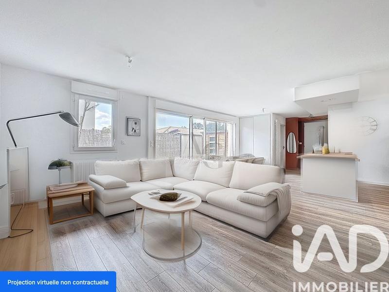 Maison - 94 m² - 4 pièces