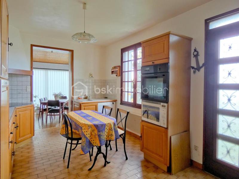 Maison - 90 m² - 3 pièces