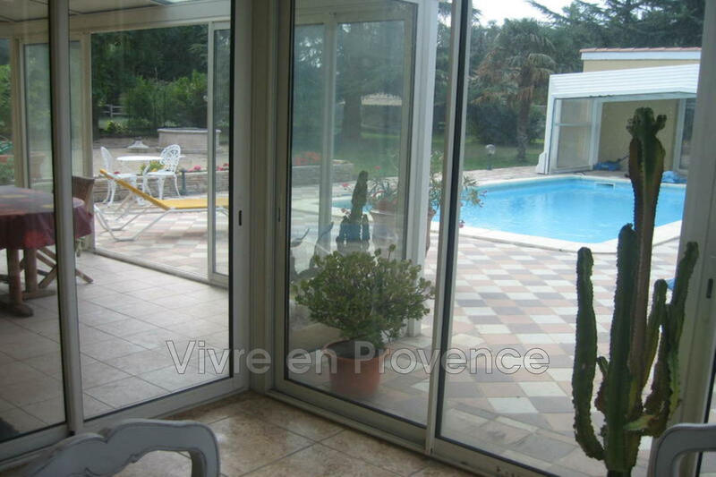 Villa - 220 m² - 7 pièces