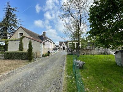 Maison - 225 m² - 15 pièces