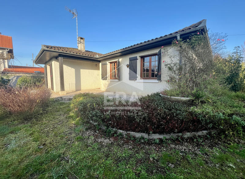 Maison - 90 m² - 4 pièces