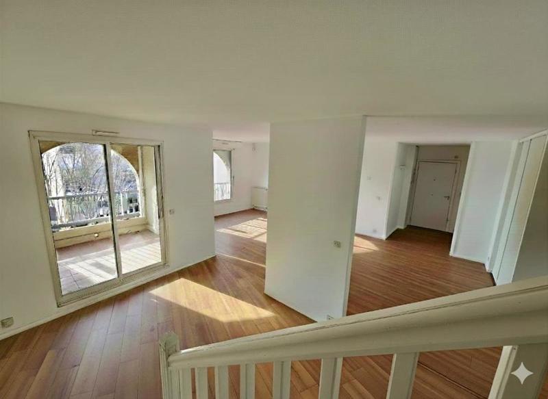 Appartement - 139 m² - 6 pièces