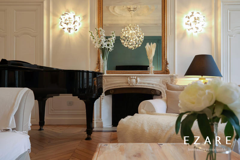 Appartement - 132 m² - 5 pièces