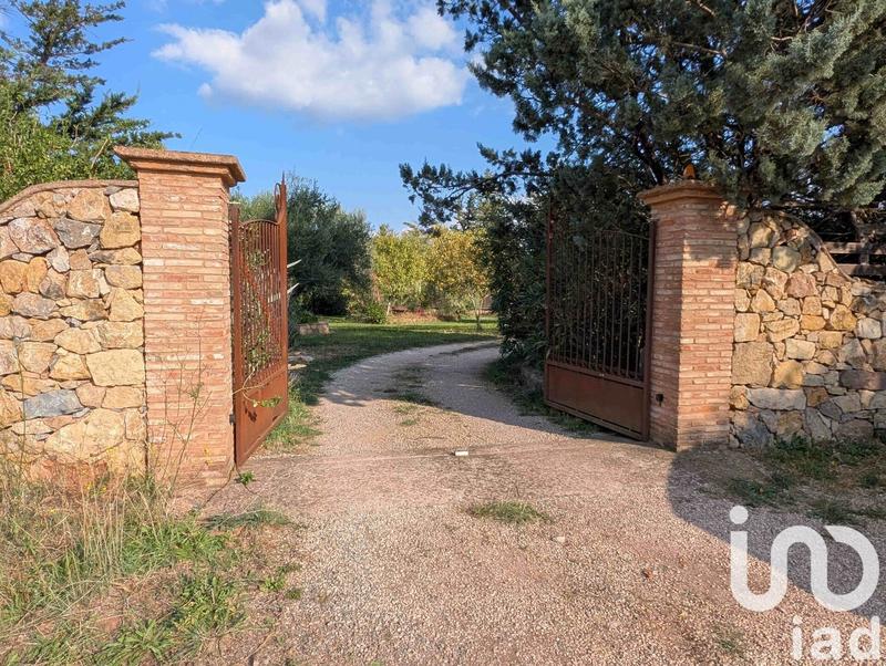 Maison - 200 m² - 7 pièces