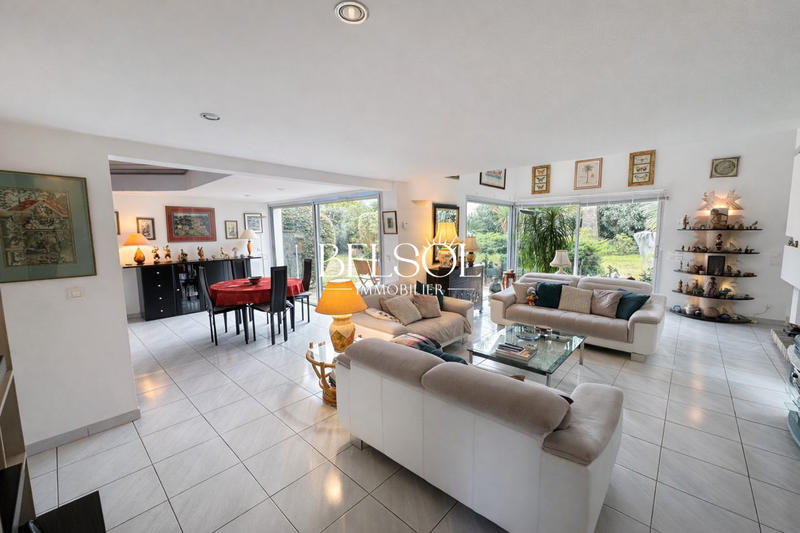 Villa - 123 m² - 4 pièces