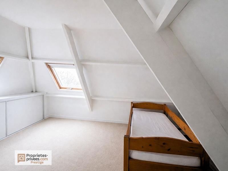 Maison - 172 m² - 7 pièces