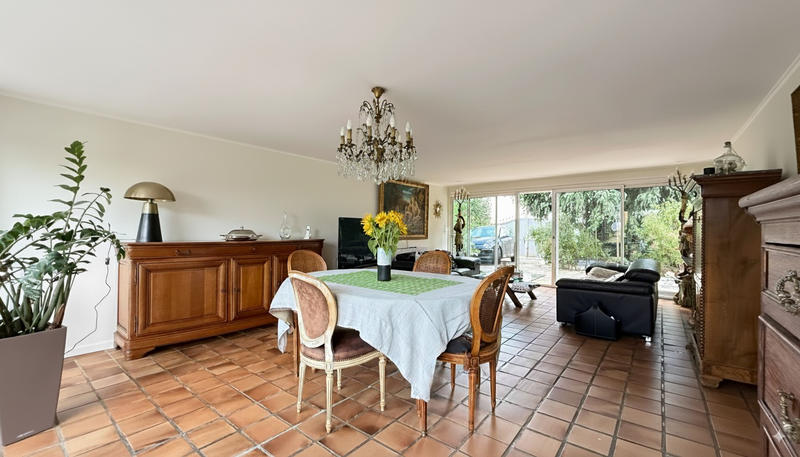 Maison - 142 m² - 5 pièces