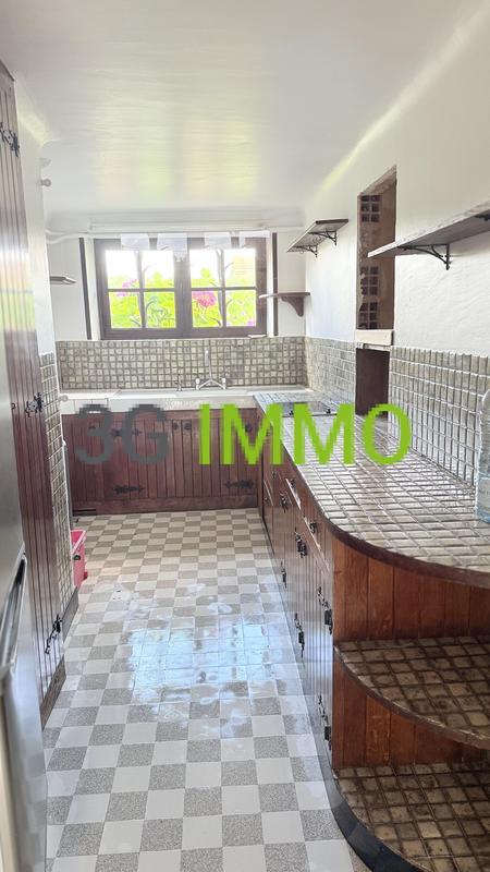 Maison ancienne - 100 m² - 5 pièces