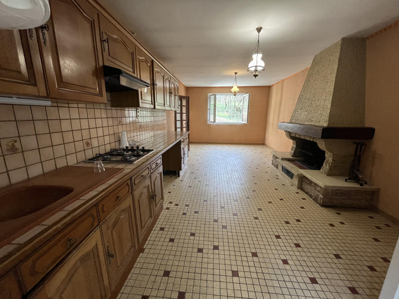 Maison - 120 m² - 7 pièces