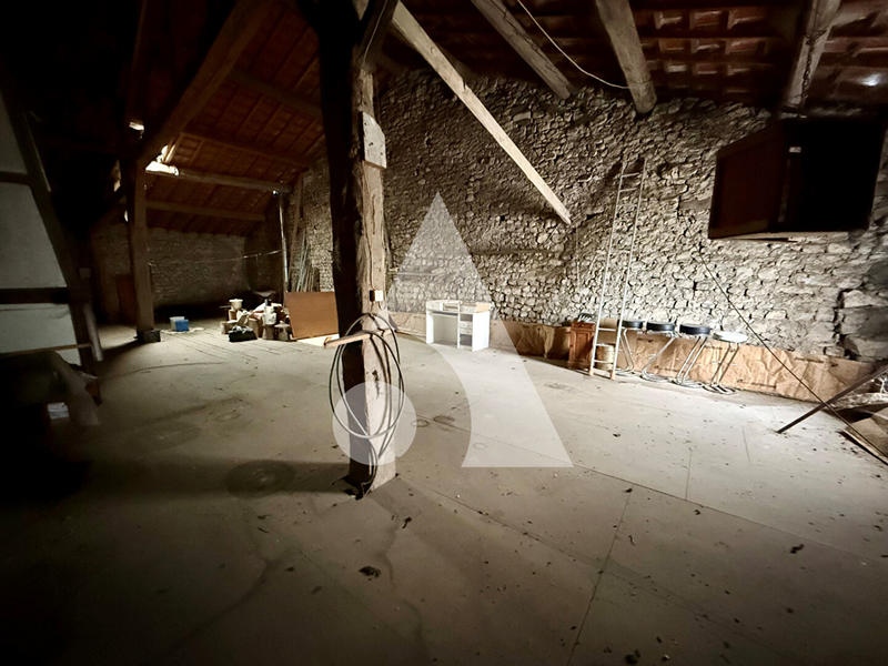 Maison - 85 m² - 3 pièces