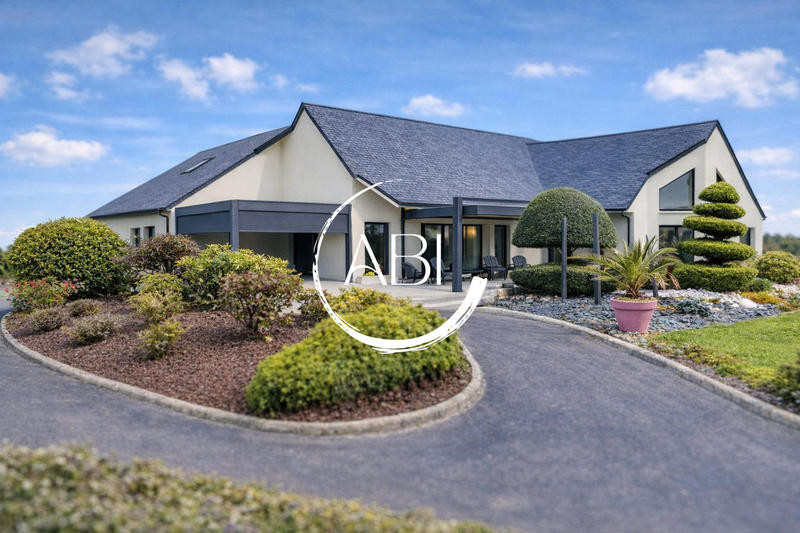 Maison contemporaine - 176 m² - 6 pièces