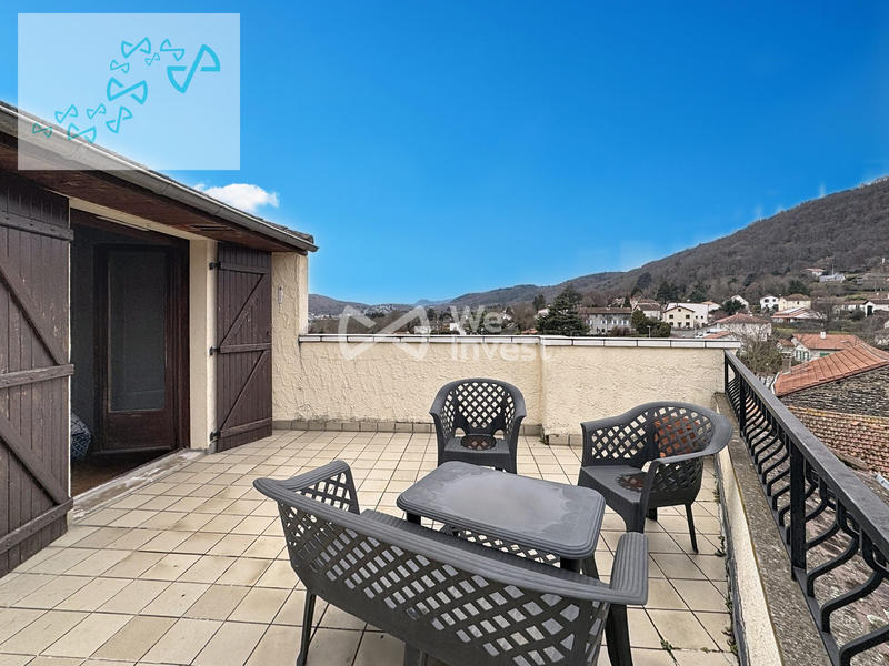 Maison traditionnelle - 85 m² - 3 pièces