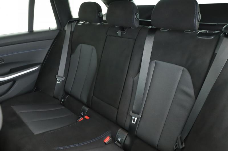 Bmw Série 3 Touring 318i m Sport Bva8 156 ch