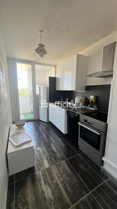 Appartement - 79 m² - 4 pièces