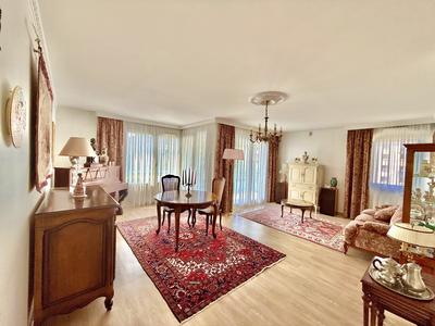 Appartement - 91 m² - 4 pièces