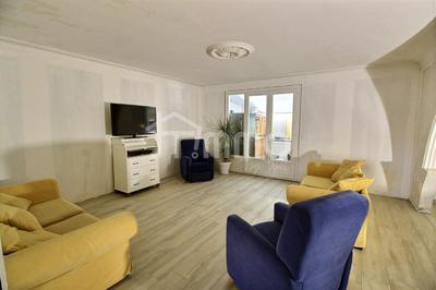 Villa - 175 m² - 6 pièces