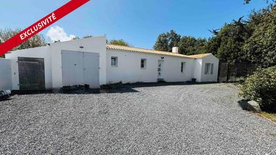 Maison traditionnelle - 123 m² - 4 pièces