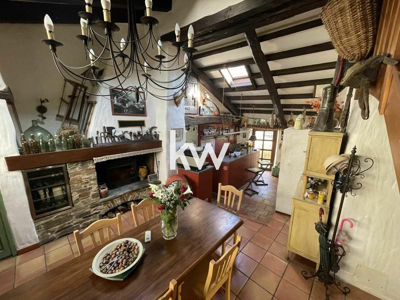 Fonds de commerce - Magasins - 120 m²