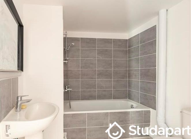 Chambre - 15 m² - 1 pièce