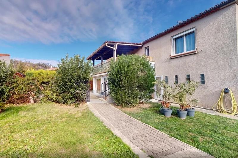 Maison - 170 m² - 6 pièces