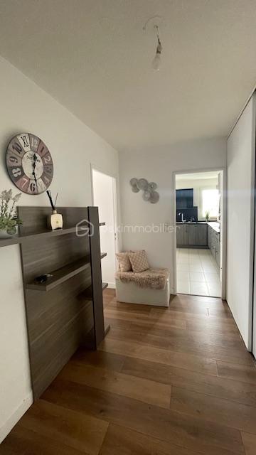 Appartement - 95 m² - 6 pièces