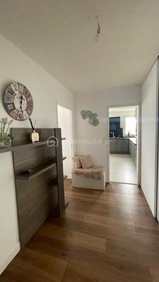 Appartement - 95 m² - 6 pièces