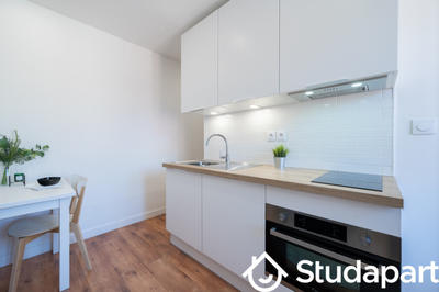 Chambre - 28 m² - 1 pièce