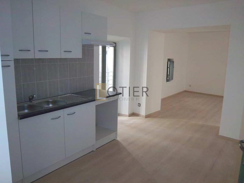 Appartement - 57 m² - 3 pièces