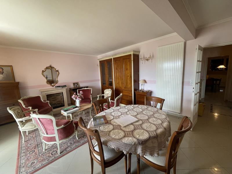 Appartement - 82 m² - 3 pièces