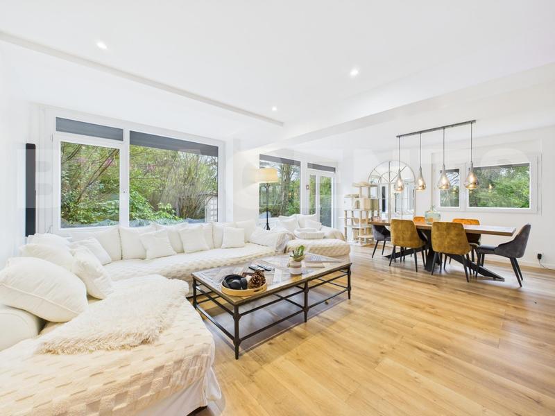 Maison - 138 m² - 6 pièces