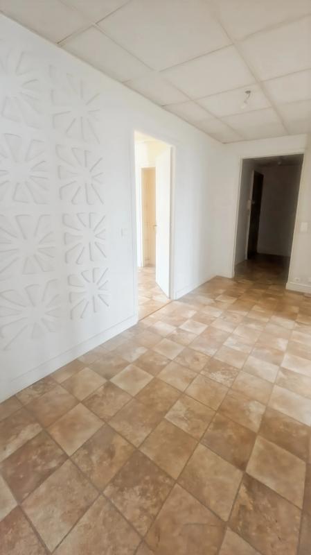 Appartement - 75 m² - 4 pièces