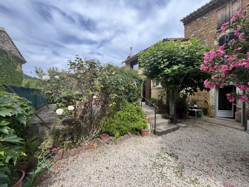 Maison de village - 85 m² - 3 pièces