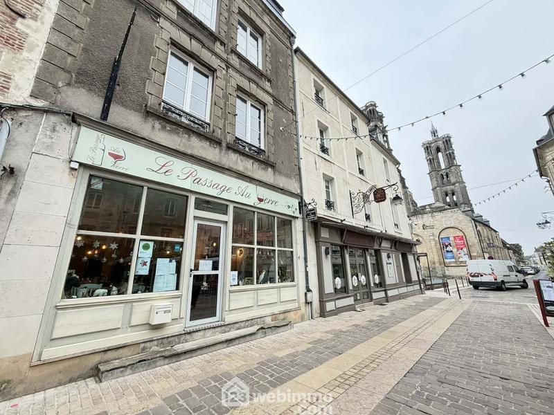 Local commercial - 92 m² - 2 pièces