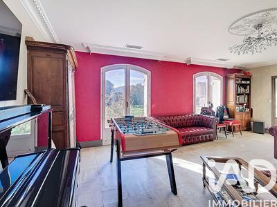 Maison - 160 m² - 6 pièces