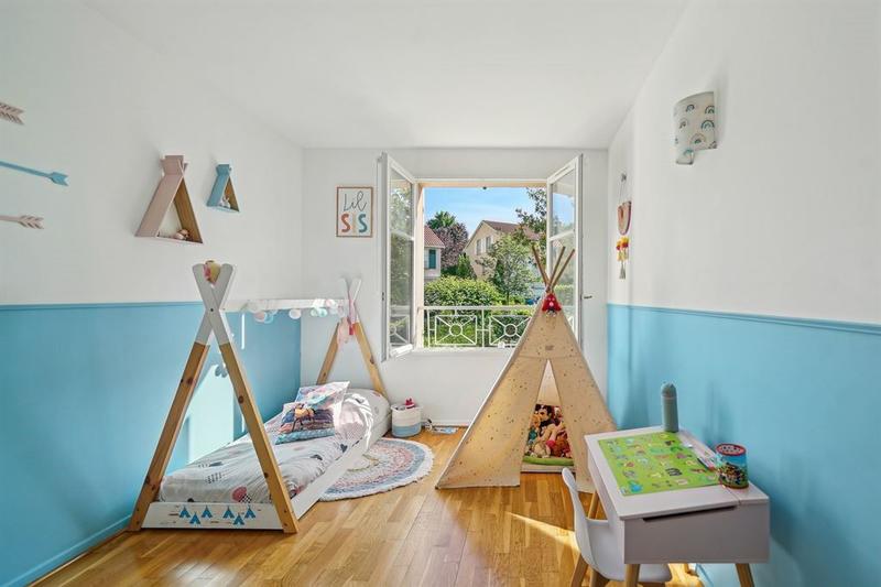 Maison - 179 m² - 6 pièces