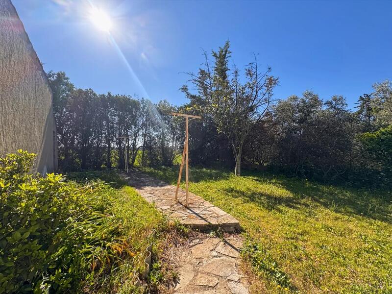 Maison - 222 m² - 8 pièces