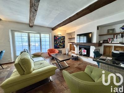 Appartement - 99 m² - 4 pièces