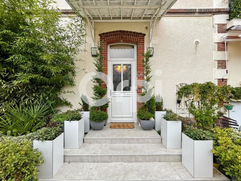 Maison de ville - 113 m² - 4 pièces