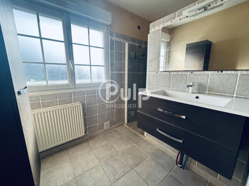 Maison - 84 m² - 6 pièces