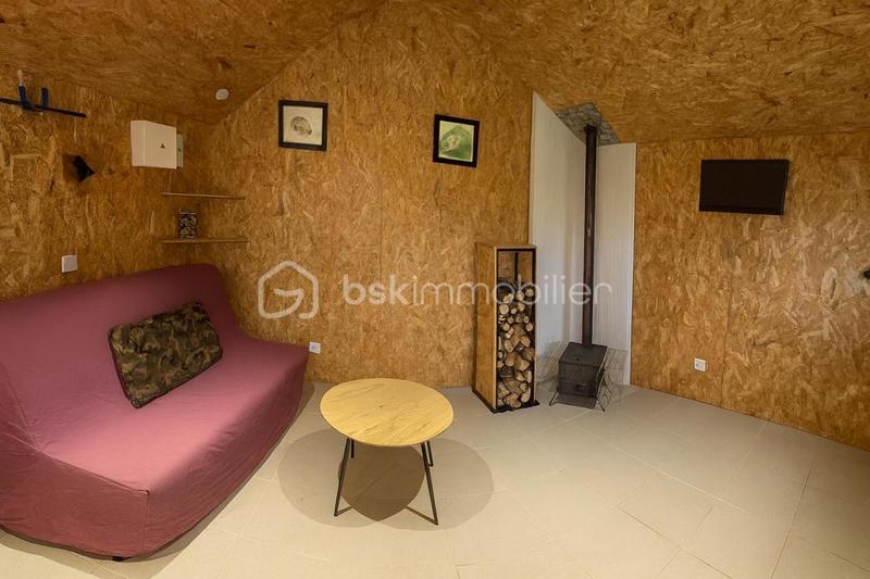 Terrain de loisirs - 10 885 m²