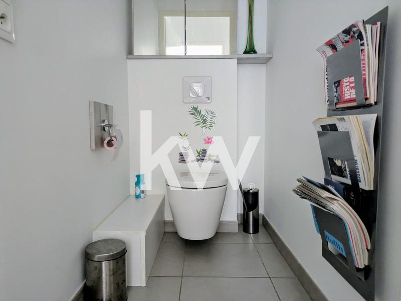 Appartement - 100 m² - 4 pièces