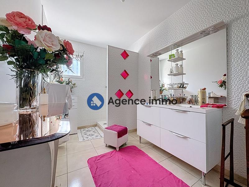 Maison - 89 m² - 4 pièces