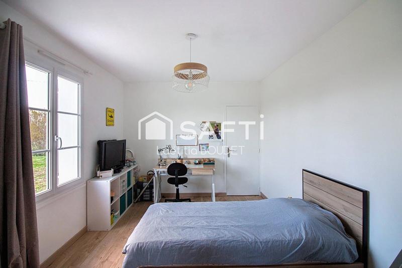 Villa - 225 m² - 6 pièces