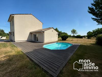 Maison - 101 m² - 4 pièces
