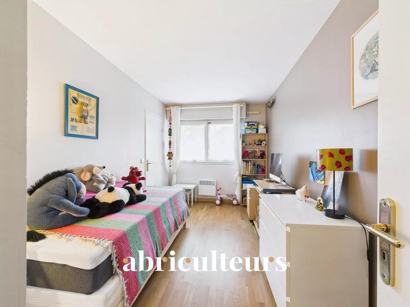 Appartement - 125 m² - 5 pièces