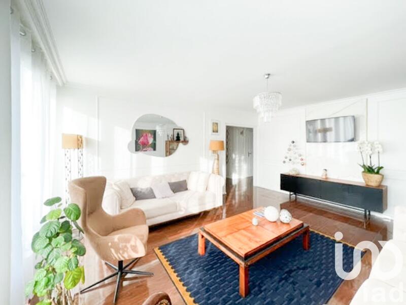 Appartement - 90 m² - 4 pièces