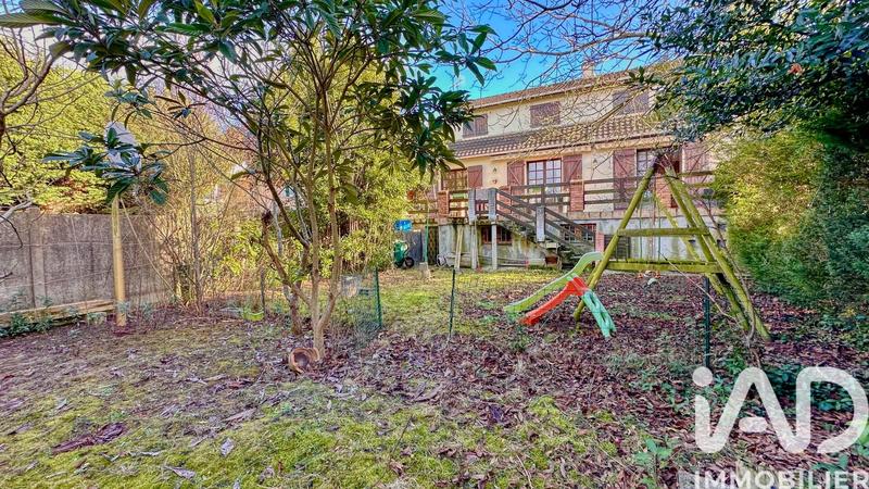 Maison - 130 m² - 7 pièces