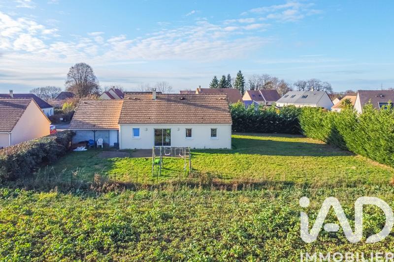 Maison - 80 m² - 4 pièces