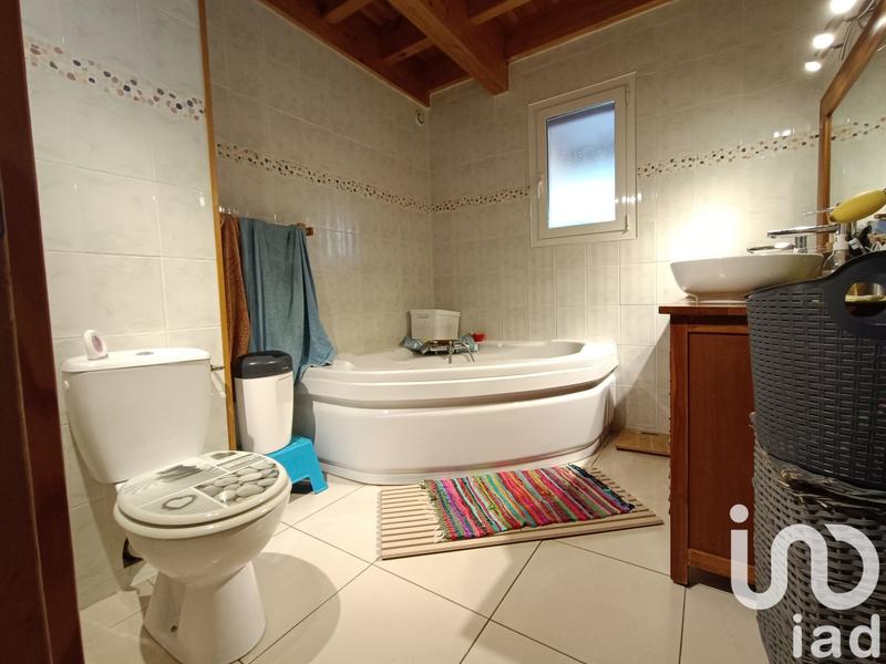 Maison - 137 m² - 6 pièces