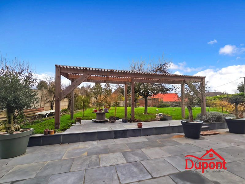 Maison - 344 m² - 11 pièces